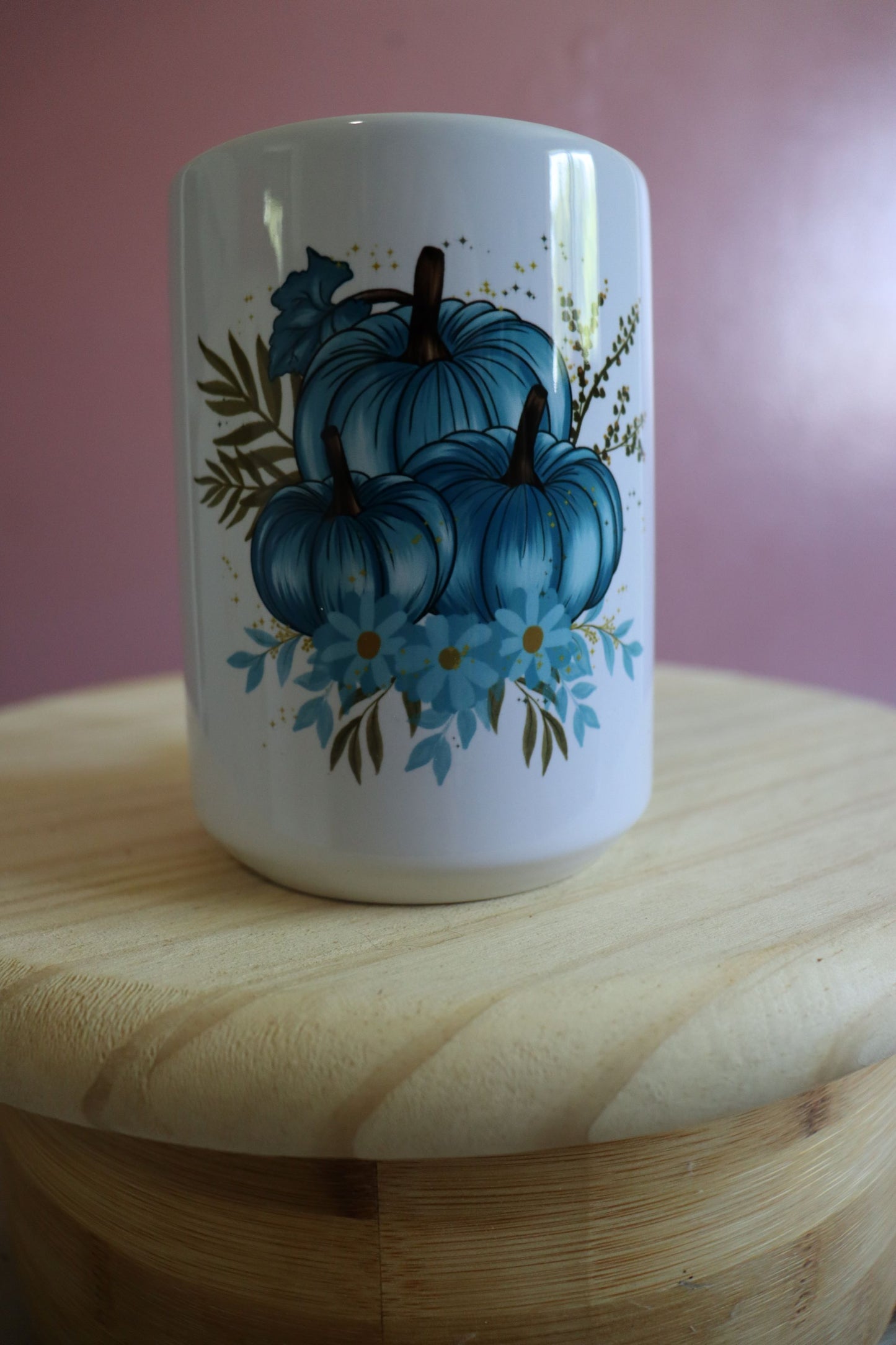 Blue pumpkin mug